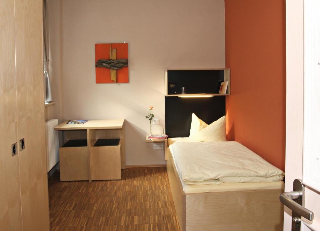 Augustinerkloster Gotha Herberge Ggmbh Δωμάτιο φωτογραφία